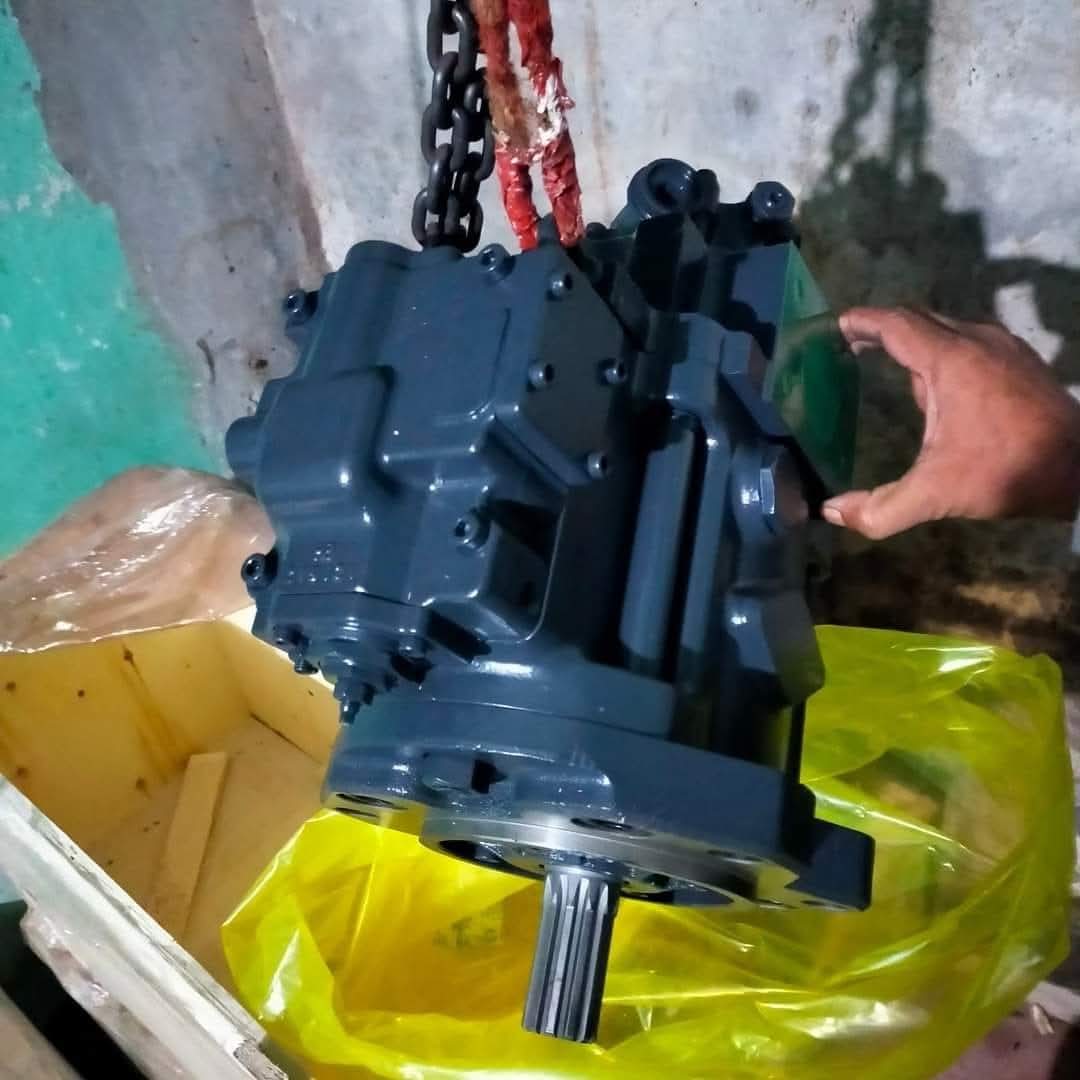 Excavator Track Chain / Link Assembly